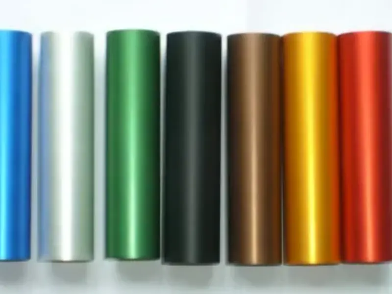 Diferencia entre aluminio anodizado y pintado en resistencia a la corrosión