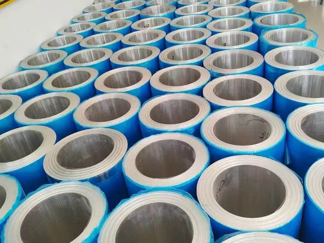 Revestimiento de aluminio para el aislamiento de tuberías