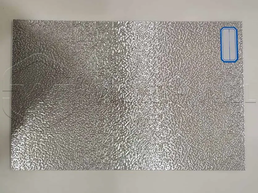 Revestimiento de aluminio para el aislamiento de tuberías