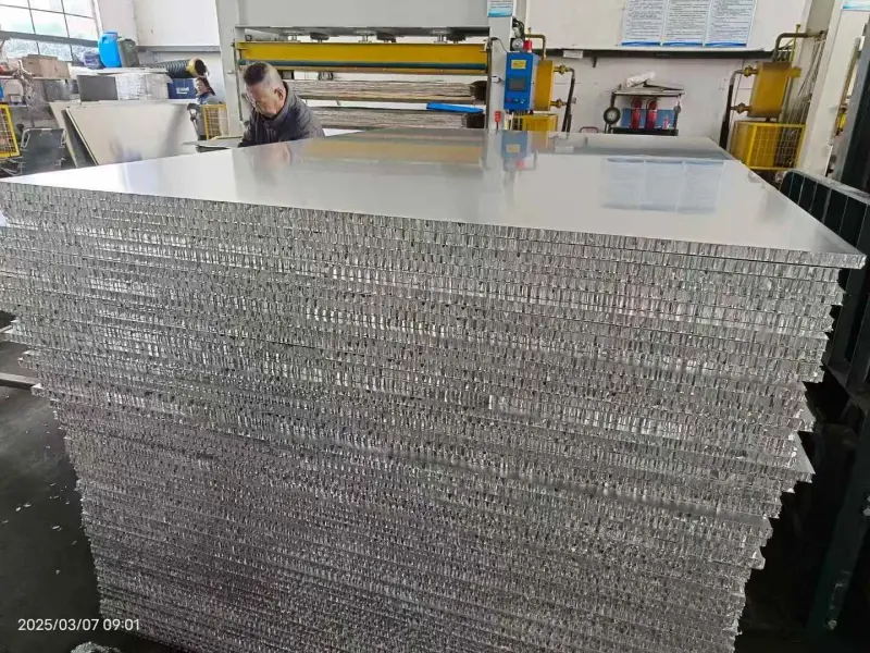 Lámina para Núcleo de Panal de Aluminio